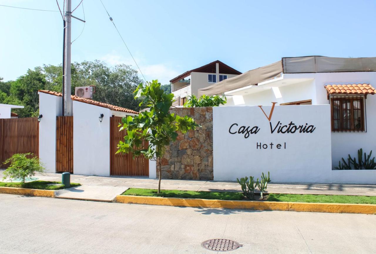 Hotel Casa Victoria Zihuatanejo Exterior photo